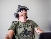 Шлем виртуальной реальности Oculus Rift