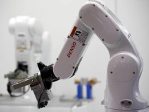 Компания Denso представила умных роботов-манипуляторов