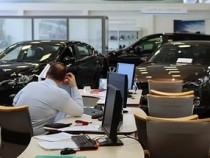 Продажи авто премиального сектора в РФ уменьшились на 23,5%