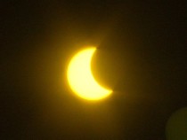 Профессионалы NASA показали путь полного солнечного затмения 8 марта
