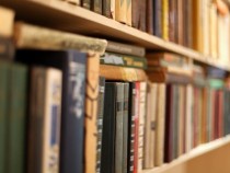 Ученые научились читать закрытые книги