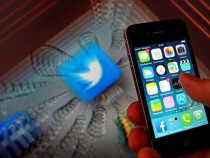 Житель россии реализует iPhone 2G за 1,25 млн. руб.
