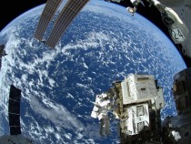 НАСА отказалось продлевать договор с РФ на доставку космонавтов на МКС