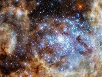 NASA обнаружило галактику из синих звезд