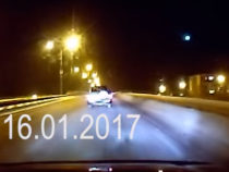 Метеорит либо корабль пришельцев: над Омском замечен яркий НЛО