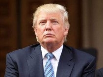 Трамп запустил платный сервис раннего доступа к своим постам в соцсети