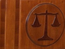 ИИ-юрист впервые помог выиграть судебное дело в Англии