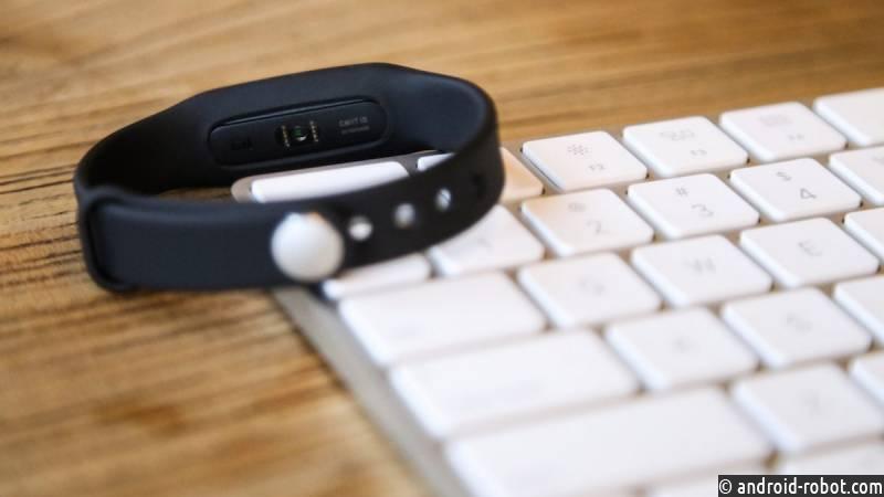 Управляющий Xiaomi назвал цену нового фитнес-браслета Mi Band 3 Управляющий Xiaomi назвал цену нового фитнес-браслета Mi Band 3