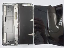 Складной Samsung Galaxy Fold сразу сломался