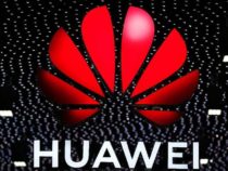 Компания Huawei запатентовала два смартфона с выдвижным дисплеем