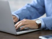 Бизнес перестал верить: инвестиции в Китае обвалились на 6,7%