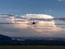 Техника аэрофотосъемки улучшает способность обнаруживать и отслеживать движущиеся цели сквозь густую листву