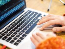 Cтуденты ведущих вузов тестируют возможности новой нейросети