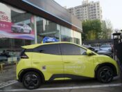 В Китае обвалились продажи автомобилей с ДВС